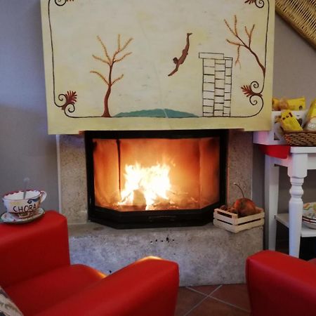 B&B La Chora Di بييسْتوم المظهر الخارجي الصورة