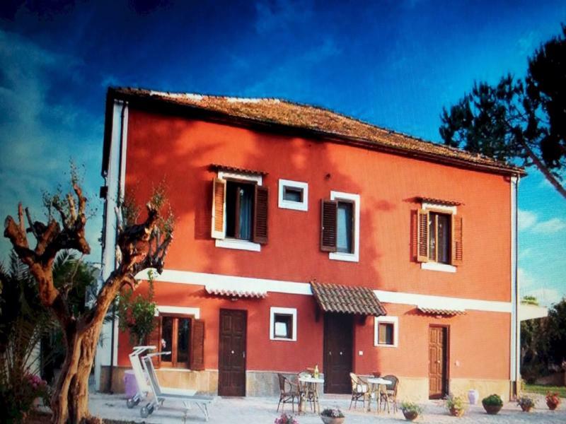 B&B La Chora Di بييسْتوم المظهر الخارجي الصورة